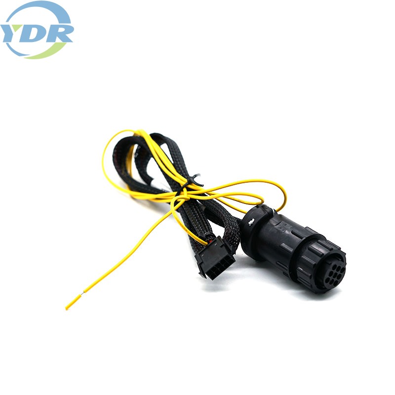 TE 206708-1 priključni kabel na kabelski snop Molex 43020-1000